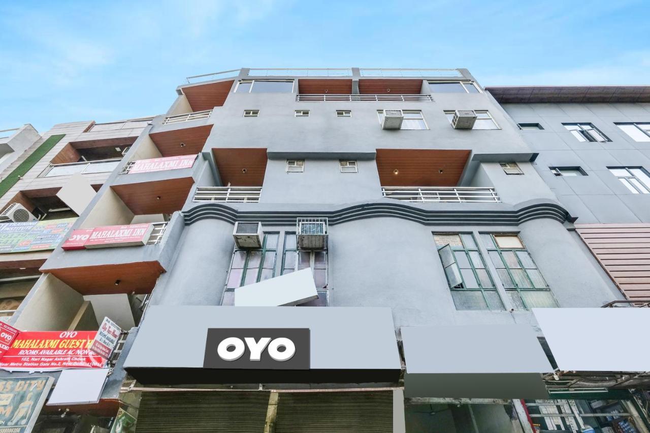 Oyo Flagship 81486 Hotel Mahalaxmi Guesthouse New Delhi Eksteriør billede