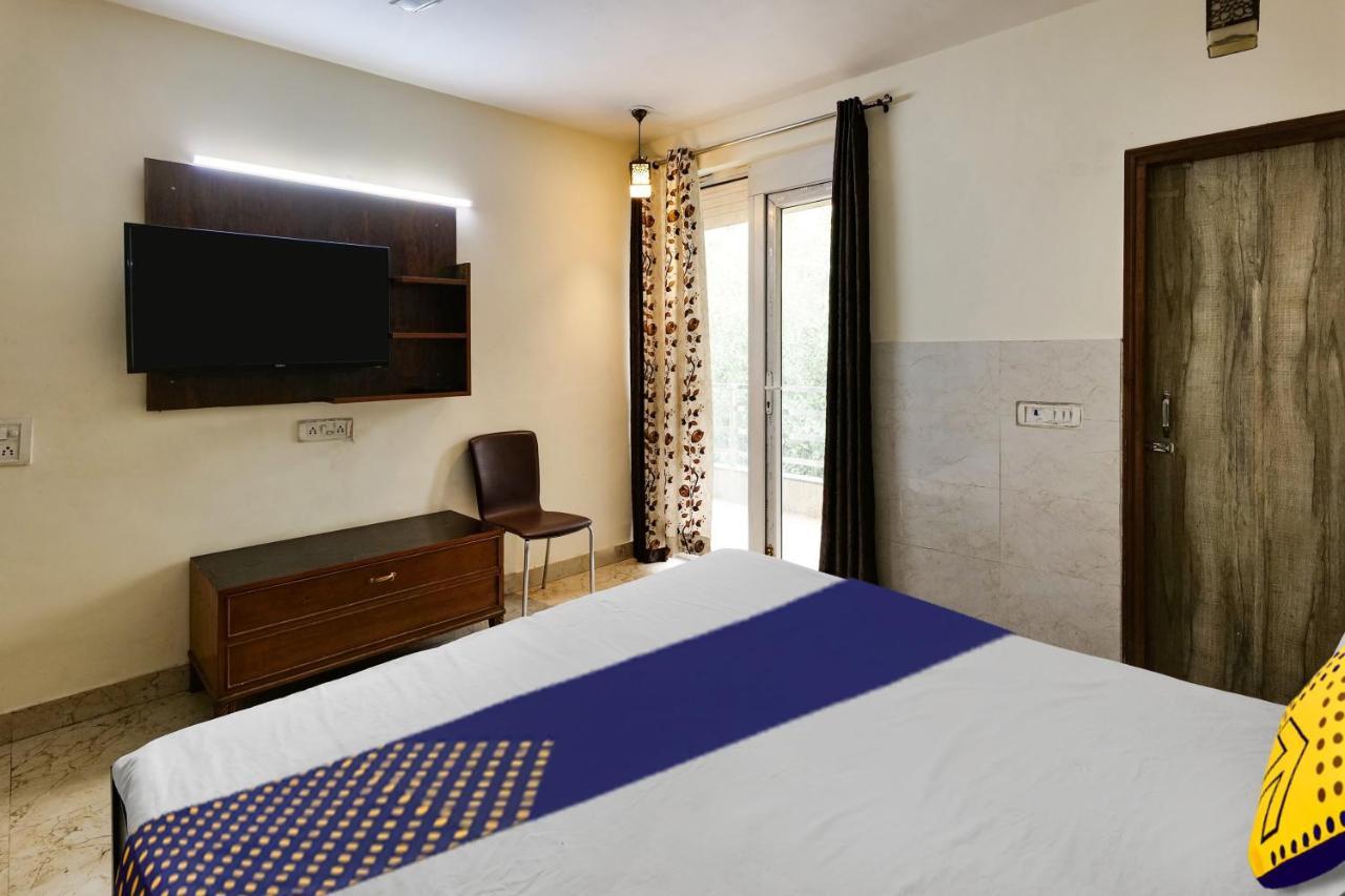 Oyo Flagship 81486 Hotel Mahalaxmi Guesthouse New Delhi Eksteriør billede